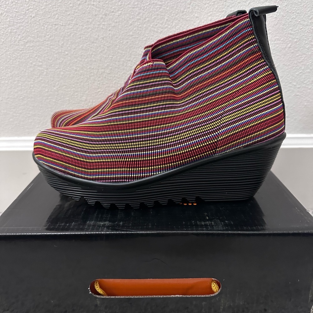 Bernie Mev NYC Wedge Ankle Boots Multicolor Knit Slip-On Platform Booties - Picture 3 of 6